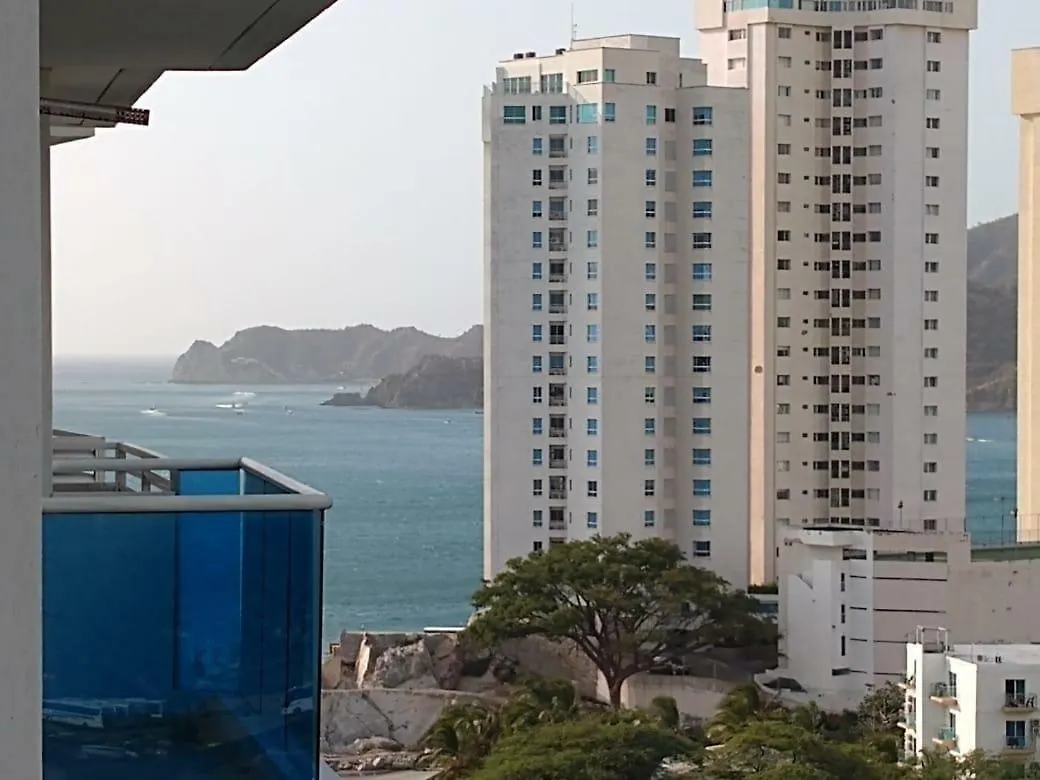 Rodadero Sur Playa privada y zonas sociales excelentes Santa Marta